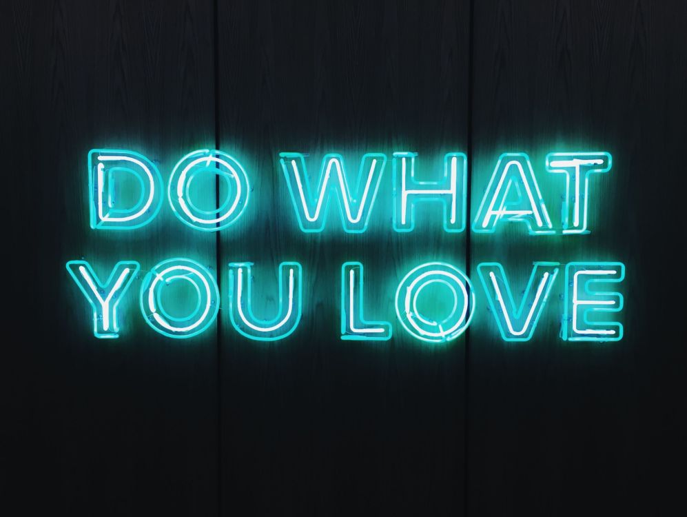 Neon-Schiftzug "Do what you love"